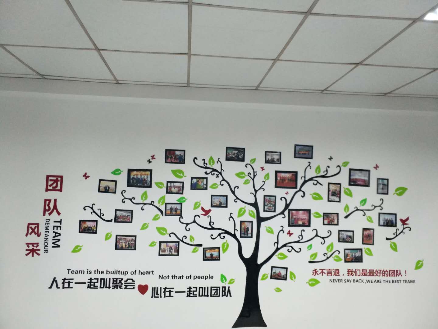 让你了解校服厂家通荣制衣实实在在的优势