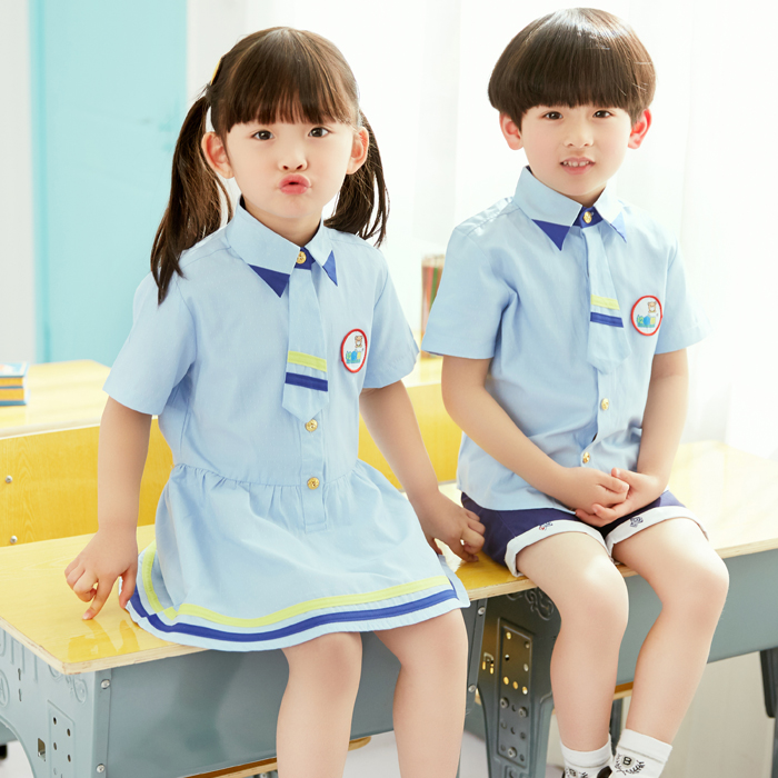 幼儿园园服定做-首选棉质面料-通荣制衣